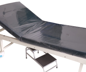 Single Crank Manual ABS Hospital Bed With Castors